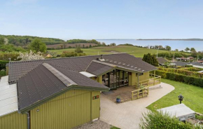 Amazing Home In Aabenraa With Kitchen
